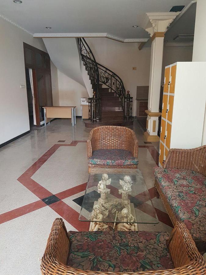 The Backpacker Semarang Hostel Екстериор снимка
